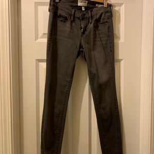 Le Skinny de Jeanne Greys In